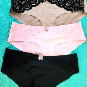 Kathy Ireland intimates set of 3 bikini panties sz small